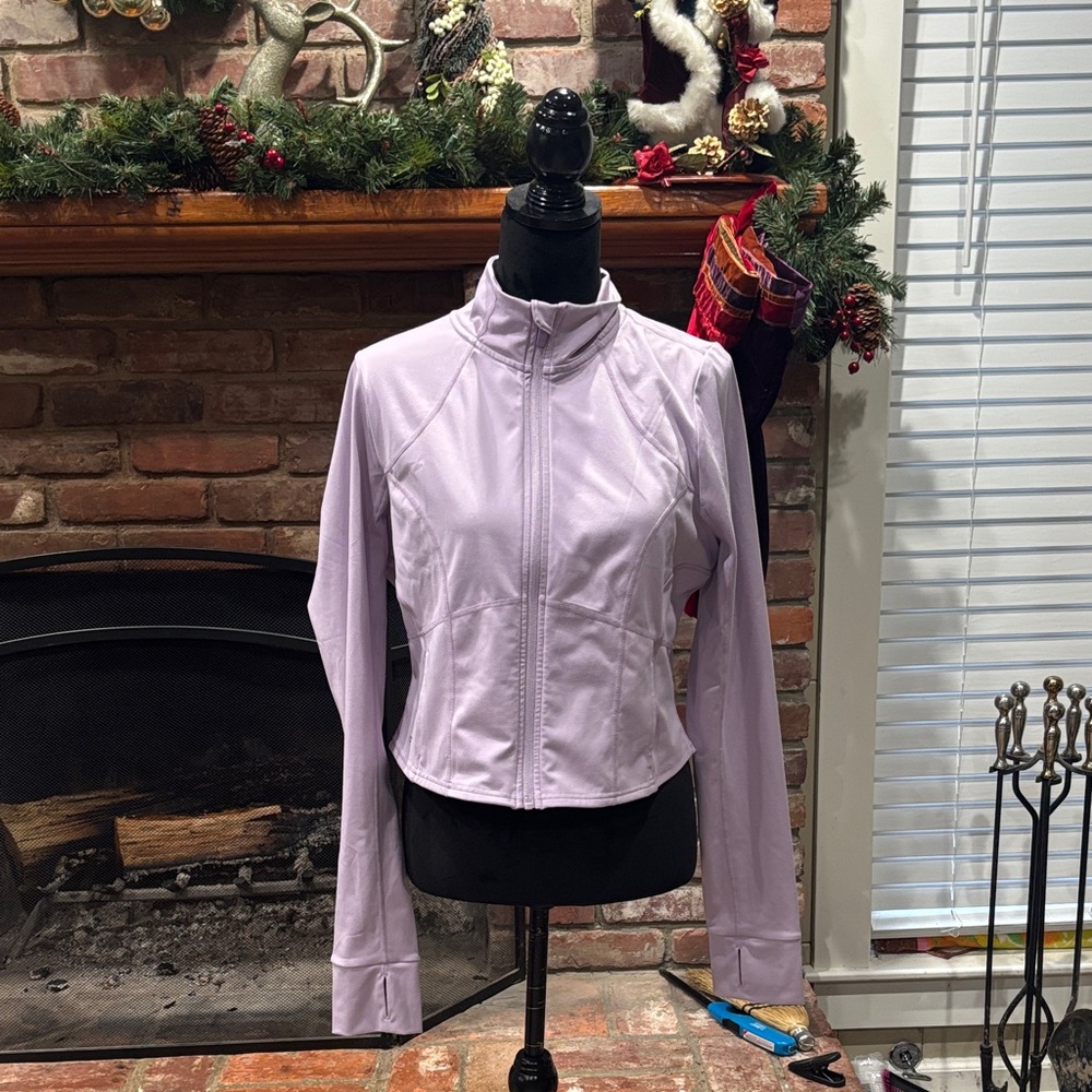 Fabletics Perfect Storm Cropped Train Jacket - Picture 5 of 10